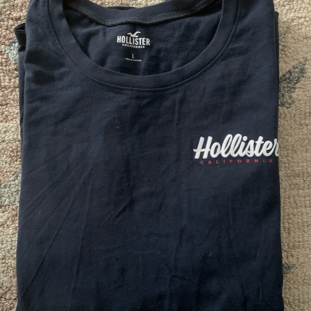 hollister long sleeve tshirt